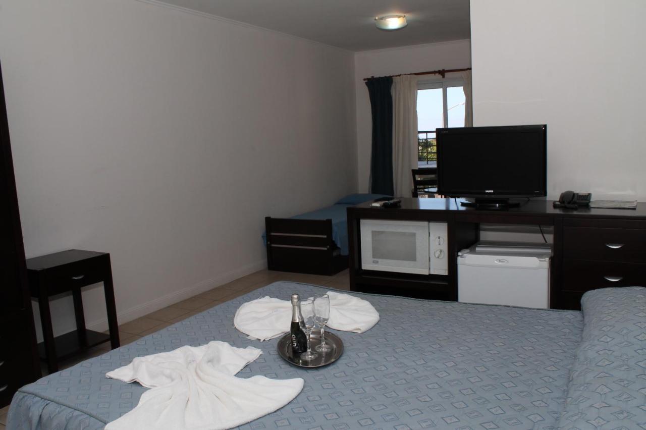 Brisas Del Lago Apart Y Hotel Federación Eksteriør billede
