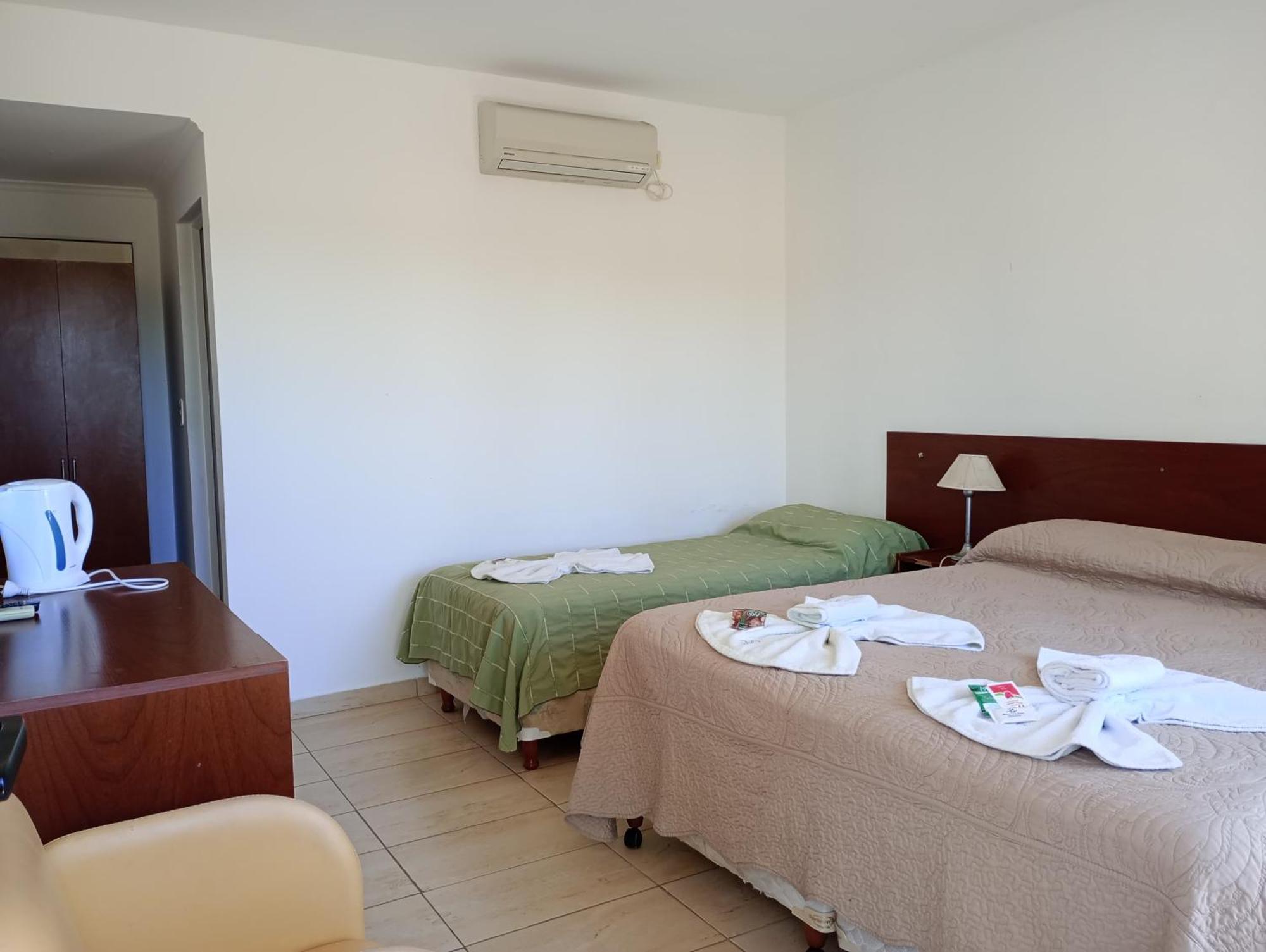 Brisas Del Lago Apart Y Hotel Federación Eksteriør billede